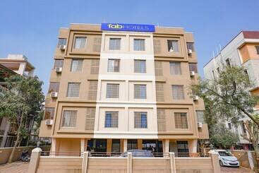 Fabhotel 24 Baner   Nr Mcf Camp