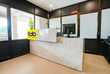 Fabhotel 24 Baner   Nr Mcf Camp