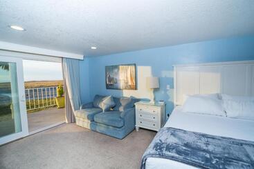 هتل Inn Of The Four Winds Seaside Oceanfront