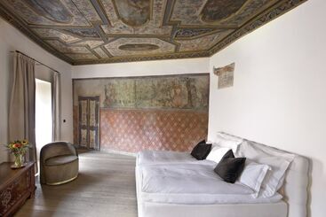 هتل Schloss Freudenstein