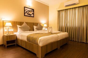 هتل Starlit Suites Tirupati