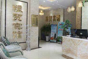 هتل Zhangye Liangmao