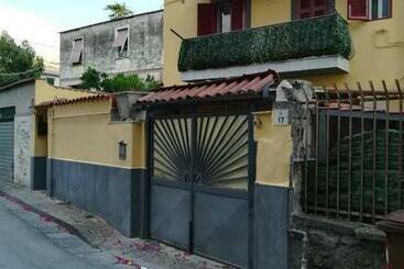 펜션 Naples Week Troisi