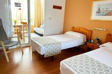 Apartamentos Sol Y Luna 3000