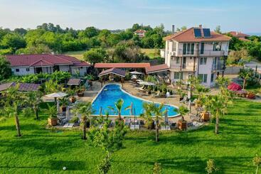پانسیون Black Sea Pearl Complex 1