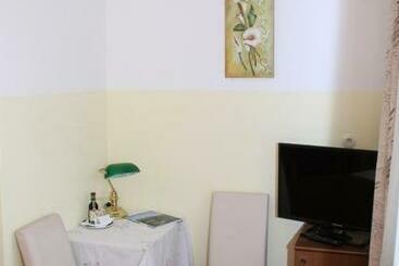 هاستل Gasthof Edelweiss