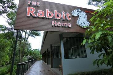 هتل The Rabbit Home
