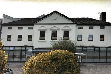 پانسیون Boardinghouse Vegesack