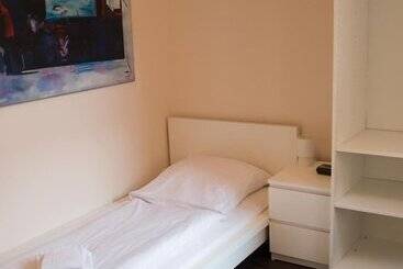 پانسیون Boardinghouse Vegesack