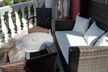 پانسیون Guest House Orchidea