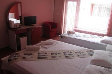 Guest House Orchidea - Pomorie