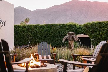 El Cid By Avantstay 16 Occ Full Hotel Buyout In Palm Springs W Pool