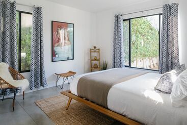 El Cid By Avantstay 16 Occ Full Hotel Buyout In Palm Springs W Pool