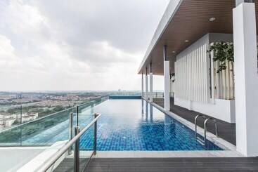 هتل Maxstays   Max Home At Da Men Residences