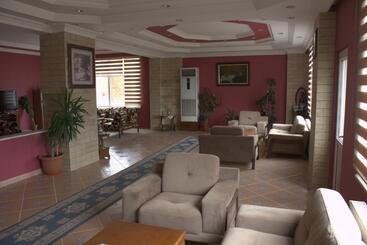 Hancilar Otel