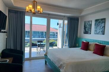 هتل Koh Larn Riviera
