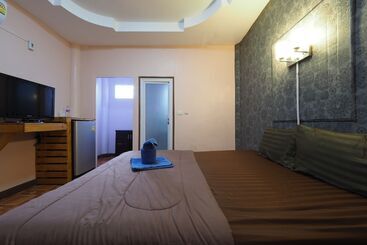 هتل Chidlom Resort By Oyo Rooms