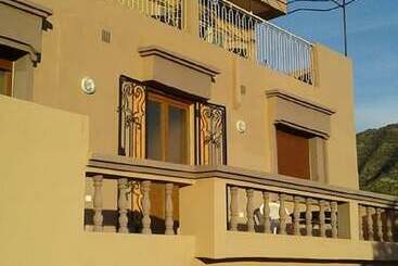 هتل Auberge Tanout