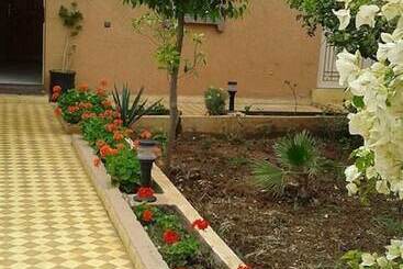 هتل Auberge Tanout