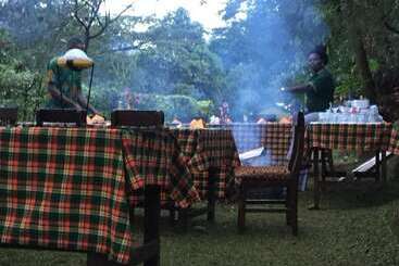 هتل Bwindi View Lodge & Camp Site