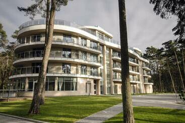 Grand Kapitan Medi Spa   Pokoje Ozonowane