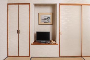 هتل Tabist Business Ryokan Fukihara Ina Ihoku