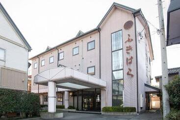 هتل Tabist Business Ryokan Fukihara Ina Ihoku