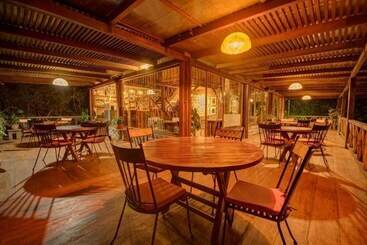 هتل Terrabambu Lodge