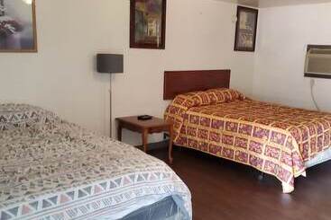 Ranch Motel