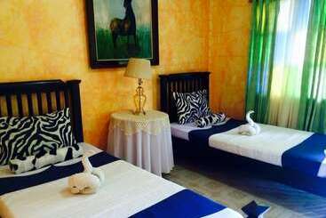 هتل Country Inn  Baggao Main