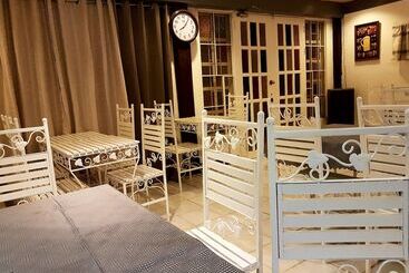 هتل Country Inn Baggao Main