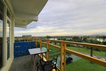 هتل The Riverview Retreats