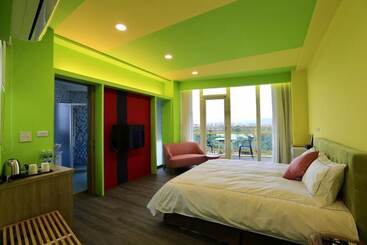 هتل The Riverview Retreats