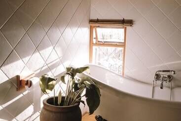 هتل Ti Melen Boutique Guesthouse L Ondili