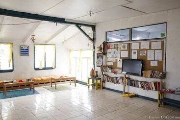 هتل Vatia Beach Eco Lodge   Hostel
