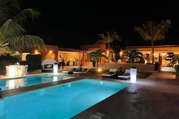 هتل Villa Petit Paradis Boutique Hôtel