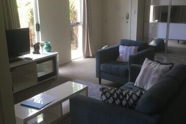 Airlie Central Apartments