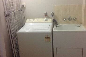 Bayshores Holiday Apartments