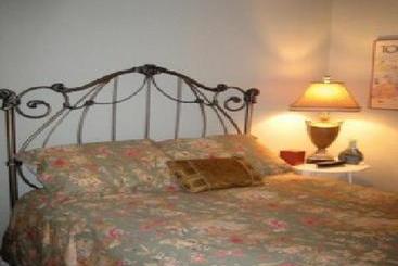مبيت وإفطار Bronx Guest House