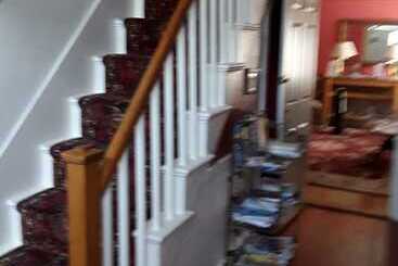تختخواب و صبحانه Pepper House Inn