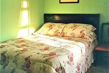 Bed and Breakfast Whistler's Inn