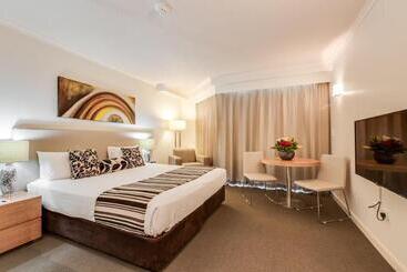Central Cosmo Apartment - Milton