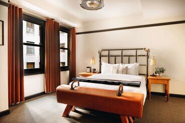 هتل Chicago Athletic Association, Part Of Hyatt