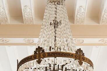 هتل Chicago Athletic Association, Part Of Hyatt