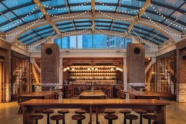 هتل Chicago Athletic Association, Part Of Hyatt
