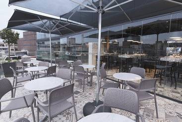 هتل Cumbres Lastarria