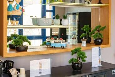 هتل Best Western Arcachon Le Port