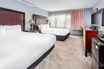 هتل Inn At Seaside