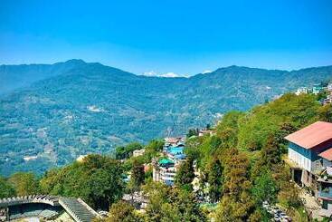 هتل Jewel Himalayan Heights