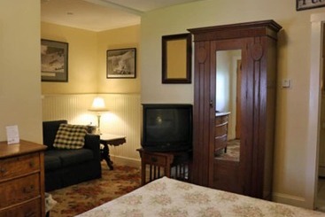 Hotel Kearsarge Inn